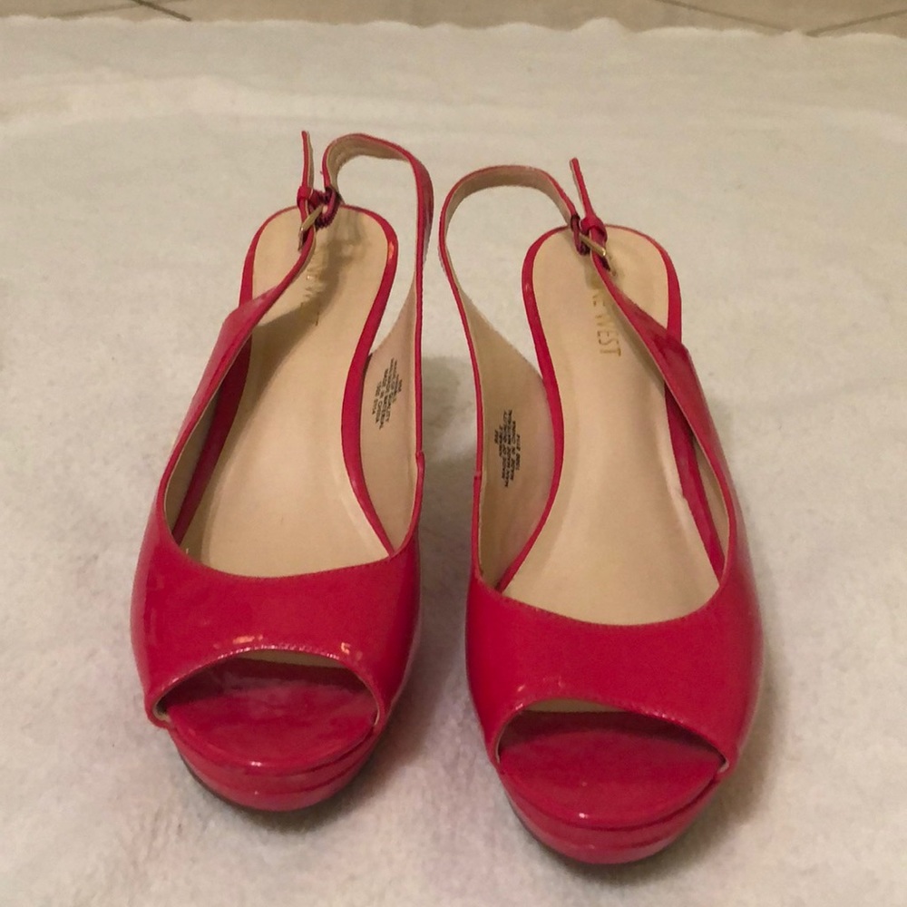 **SOLD** Nine West Platform Peep Toes Heels